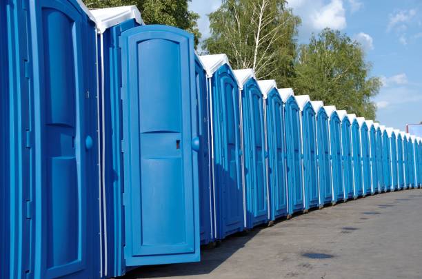 Best Porta potty cleaning services  in Visalia, CA
